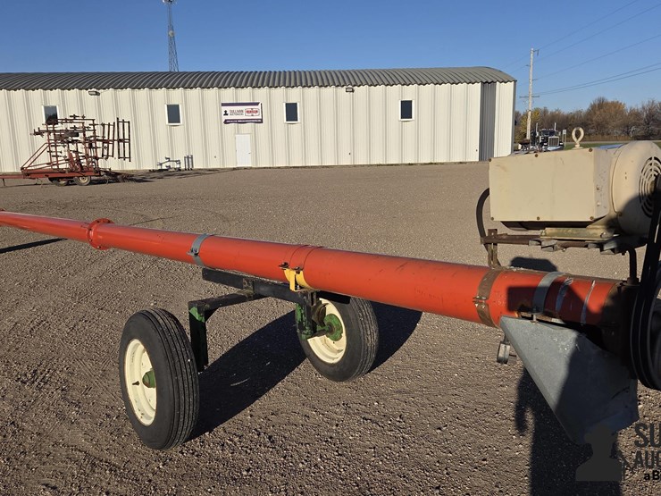 8"x42'-grain-auger-image-7