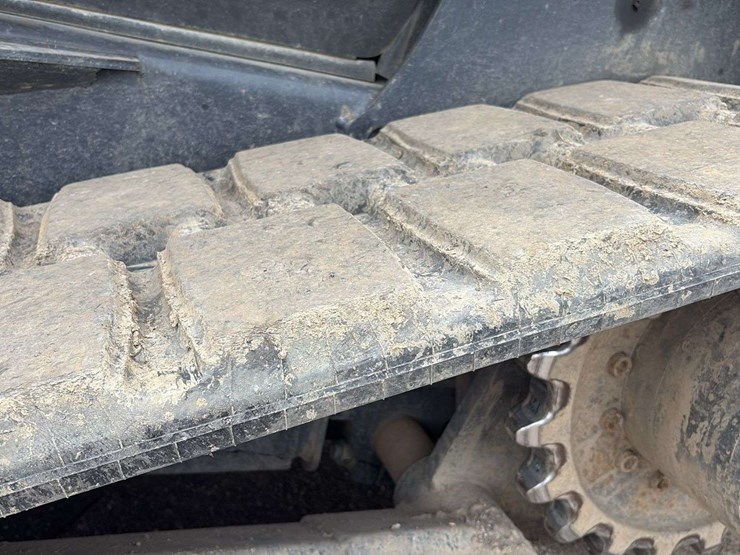 2021-case-dl550-image-16