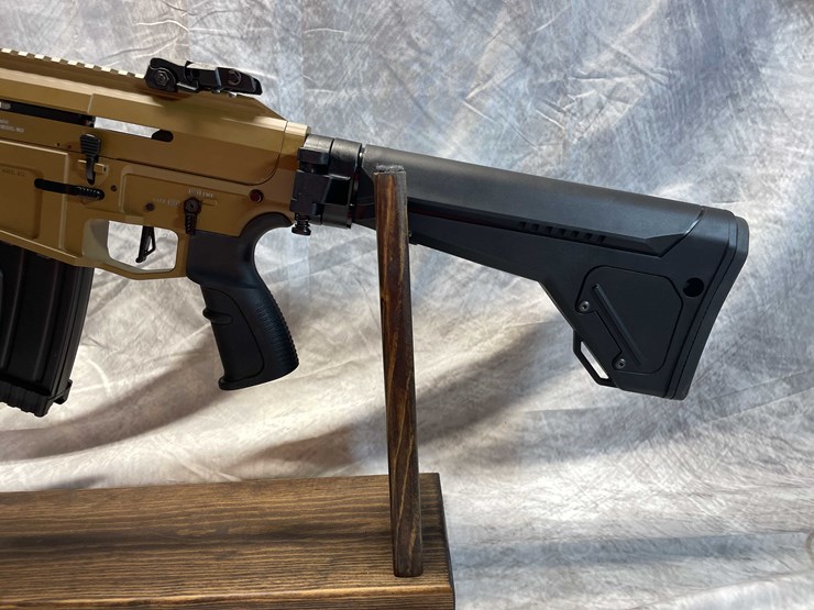 #2398-•-armsco-u-235-m22-12-ga.-semi-auto-shotgun,-sn:-tr4123-hbc002475-image-9