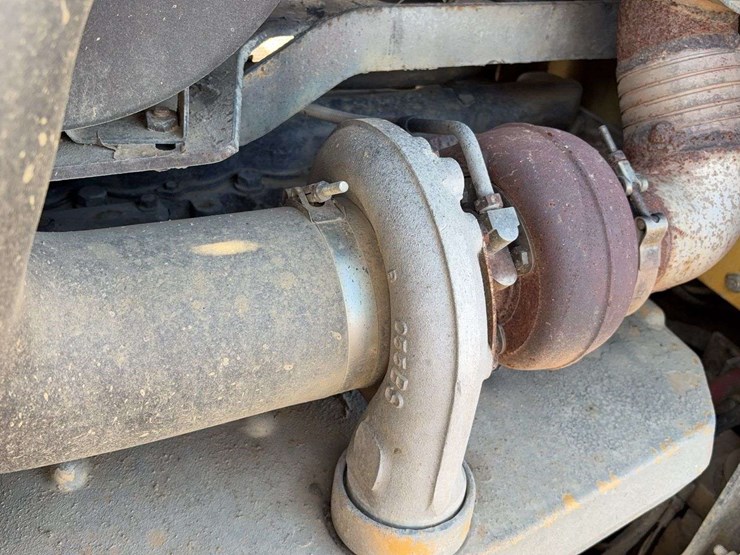 john-deere-850-image-33