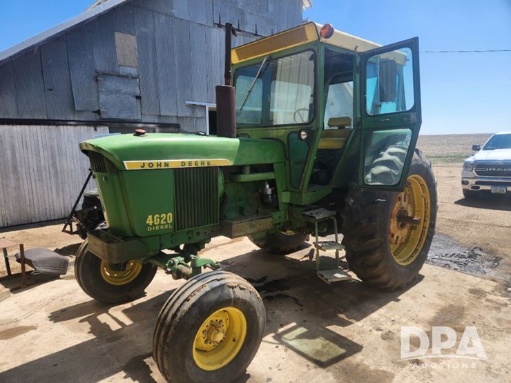 john-deere-4020-image-1