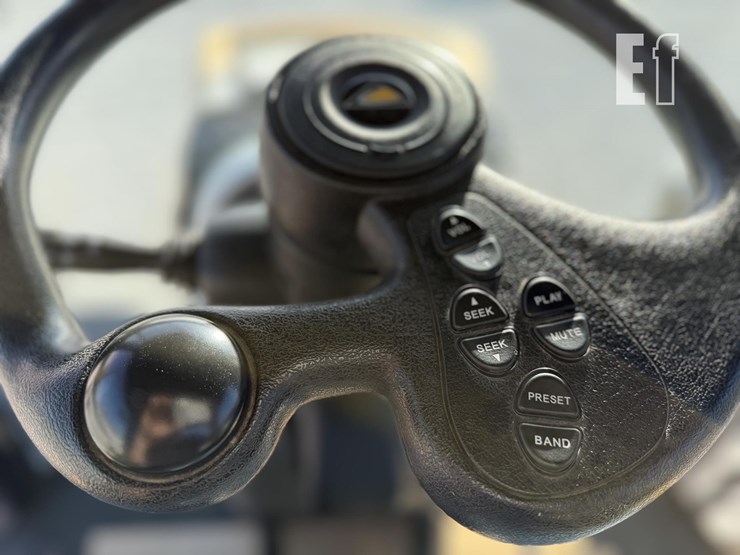 challenger-mt755e-image-28