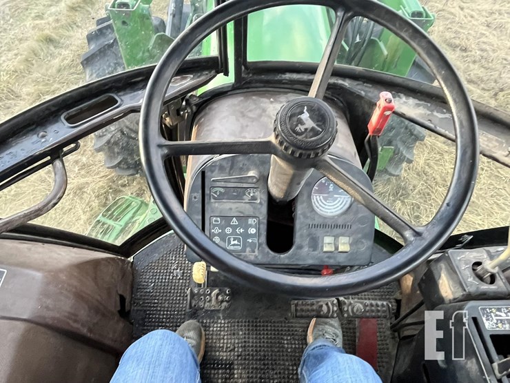 john-deere-3155-image-37