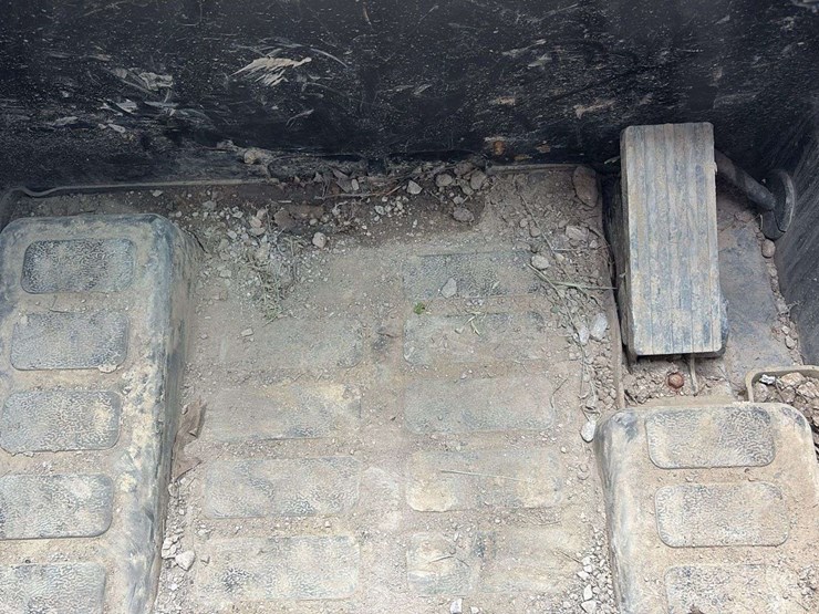 2021-case-dl550-image-57