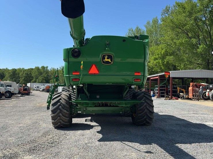 2021-john-deere-s770-image-7