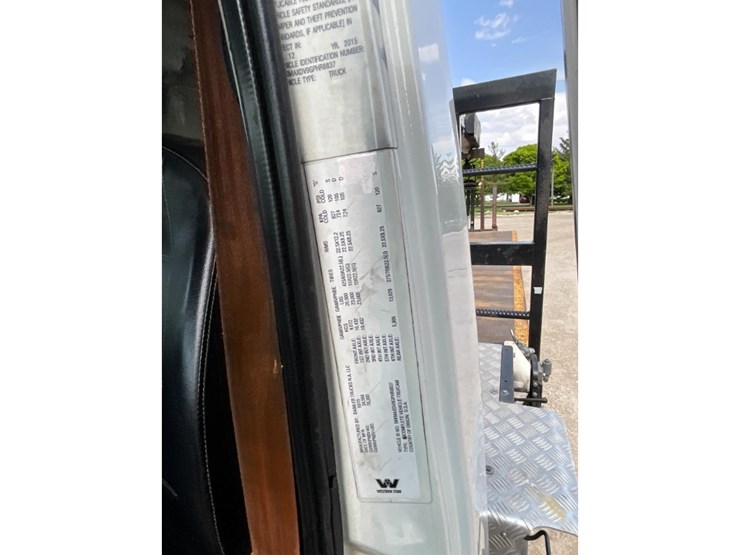 western-star-4700sb-image-31