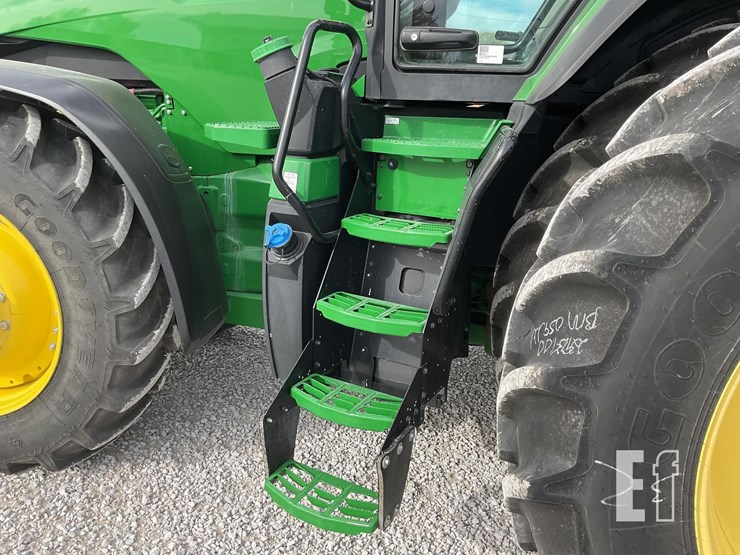 john-deere-8r-250-image-38