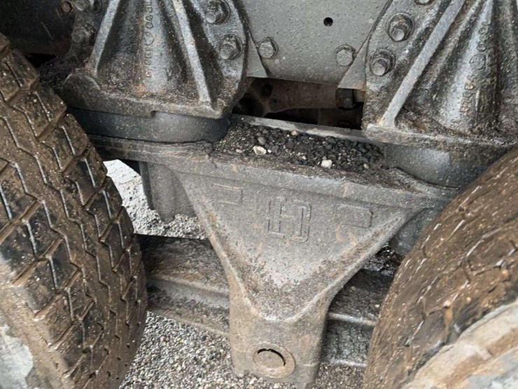 1994-ford-lt9000-image-15