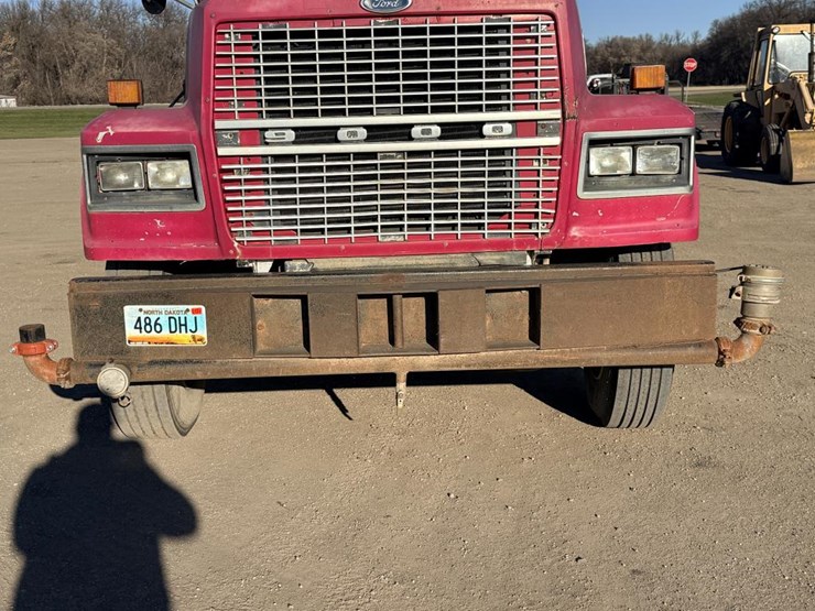 ford-ltl9000-image-29