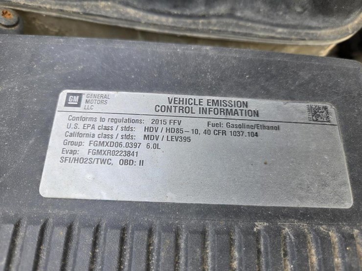 2015-chevrolet-silverado-2500hd-image-42