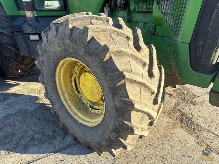 john-deere-8400-image-12