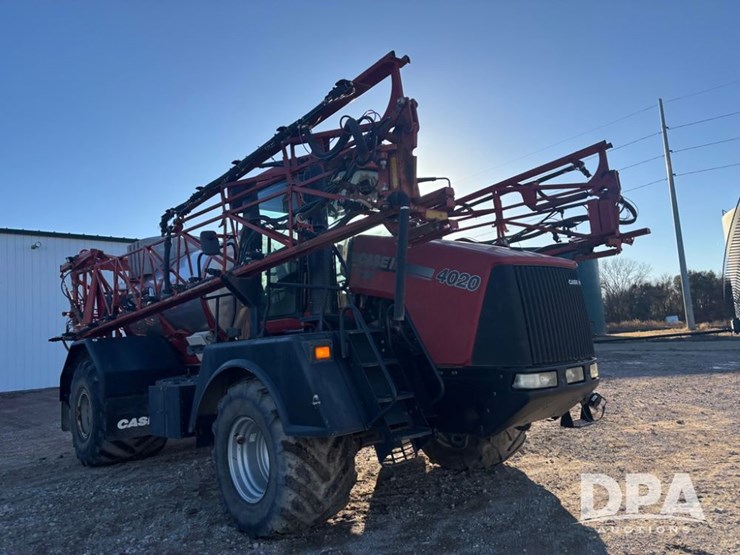 case-ih-4020-image-23