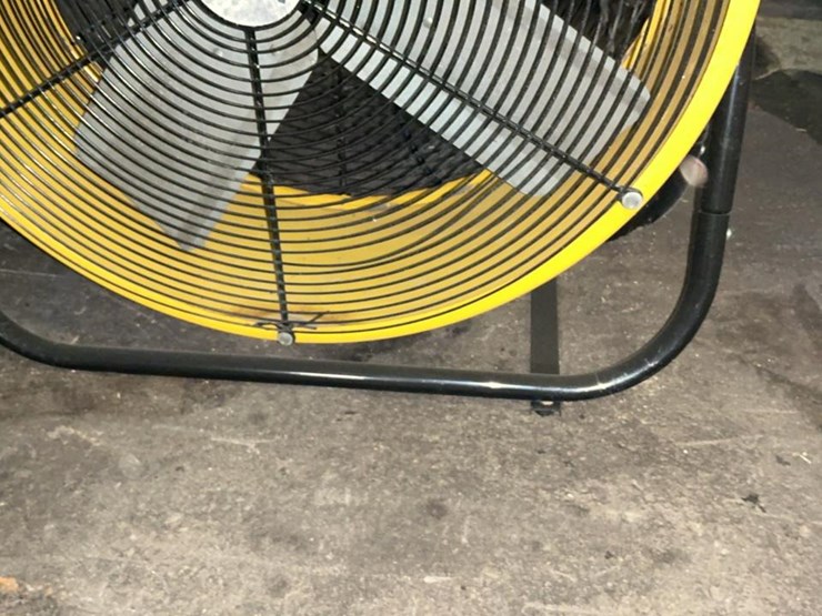 #600-•-maxx-air-electric-fan-image-5