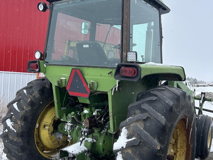 john-deere-4430-image-2