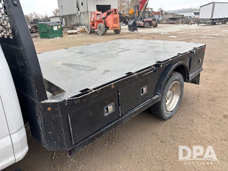 ford-f550-xl-image-28