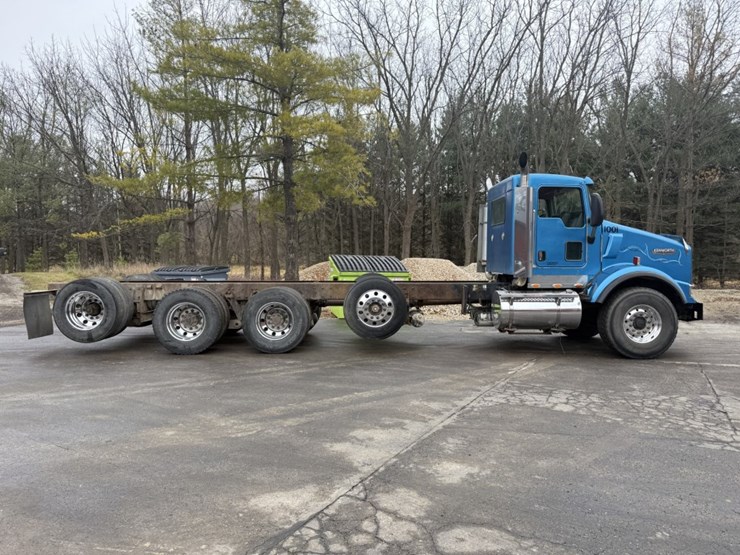 kenworth-t600-image-6