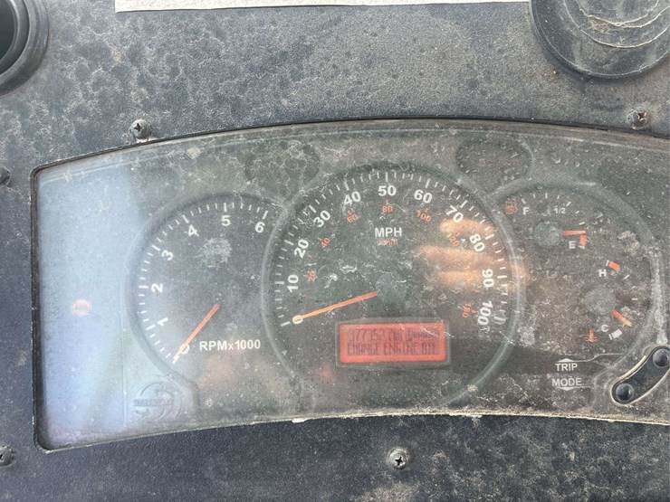 2006-workhorse-w42-image-7