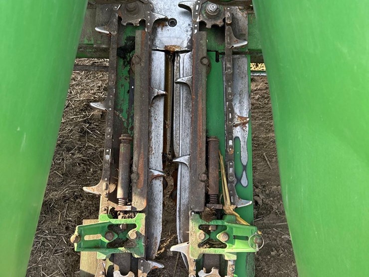 john-deere-1293-image-16