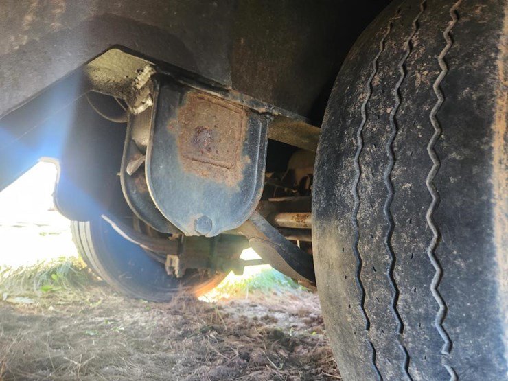 #1723-•-1994-traileze-recovery-trailer-image-31