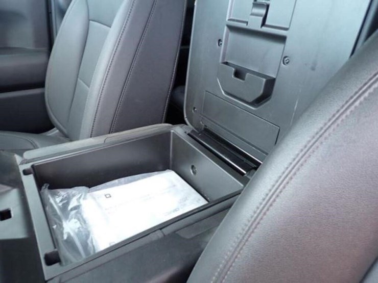 chevrolet-silverado-1500-image-31