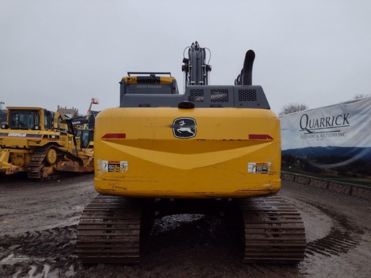 deere-200-lc-image-4