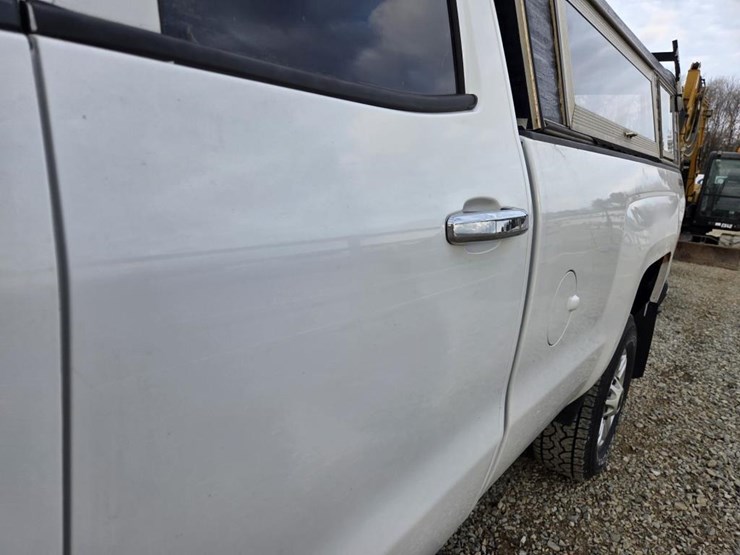 2015-chevrolet-silverado-2500hd-image-20