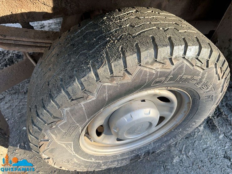 2015-ford-f250-xl-image-11