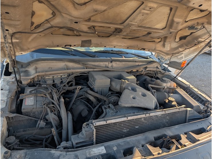 2011-ford-f350-image-12