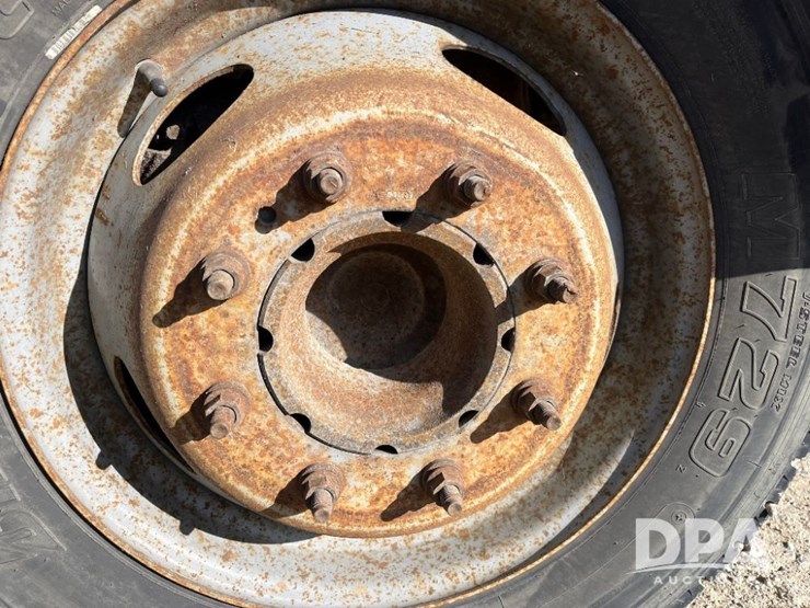 ford-f550-xl-image-27