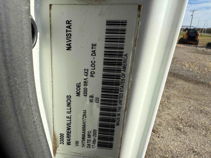 international-durastar-4300-image-33