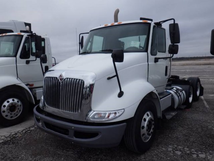 international-transtar-8600-image-1