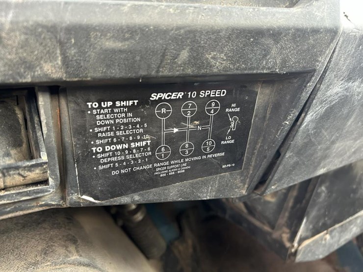 international-4700-image-46