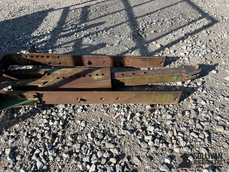 john-deere-10-image-9