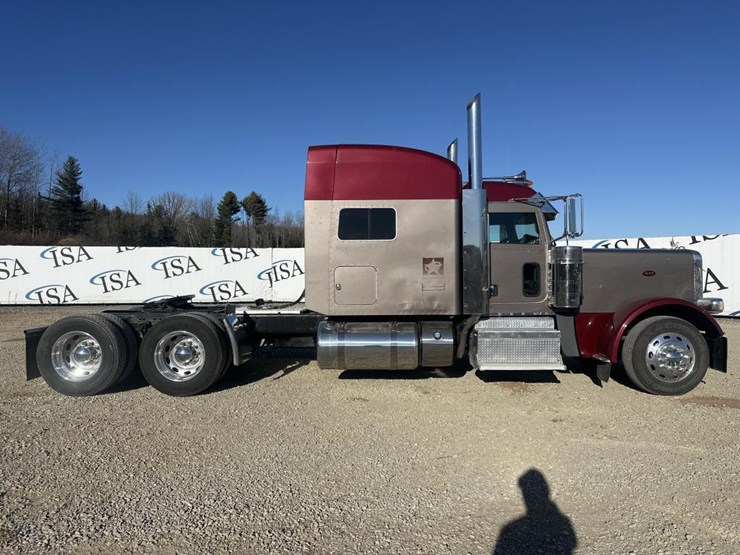 2012-peterbilt-389-image-6