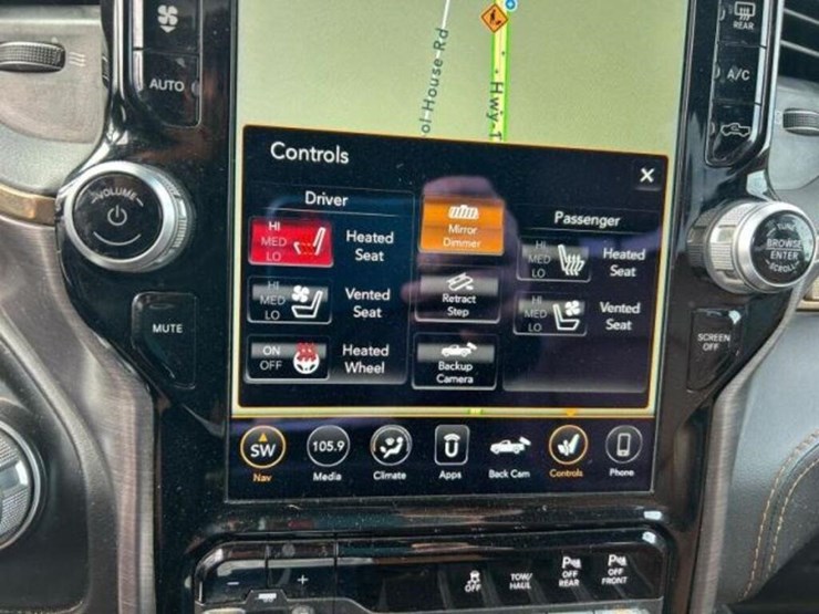 2020-ram-1500-laramie-longhorn-image-13