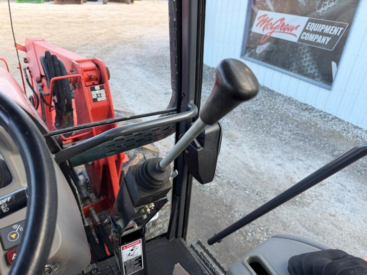 kubota-m108s-image-27