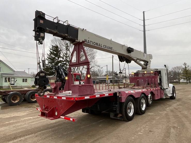 2015-peterbilt-365-image-13