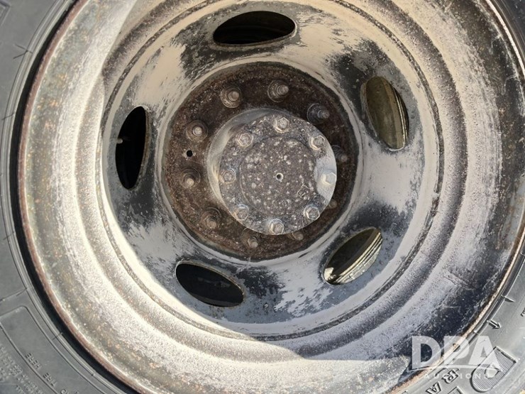 ford-f550-xl-image-30