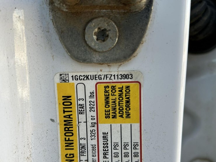 2015-chevrolet-silverado-2500hd-image-125