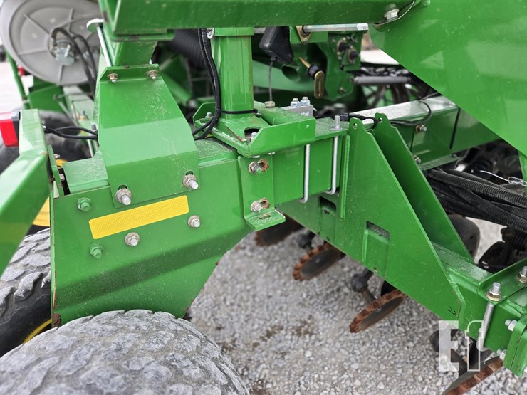 john-deere-1990ccs-image-22