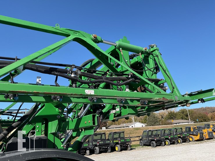 john-deere-r4038-image-33