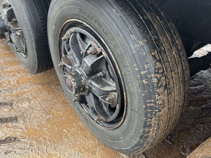 1994-ford-lt9000-image-7