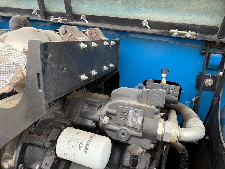 2018-genie-gth636-image-40