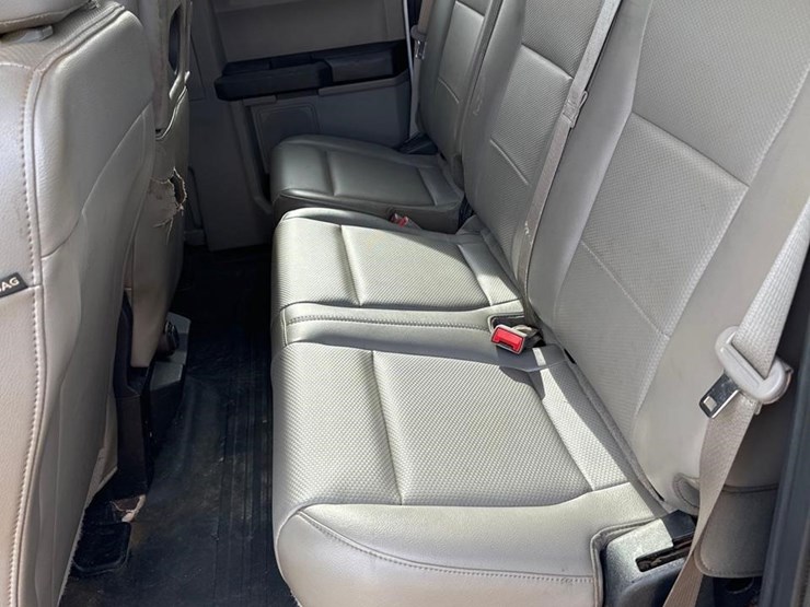 ford-f150-xl-image-8