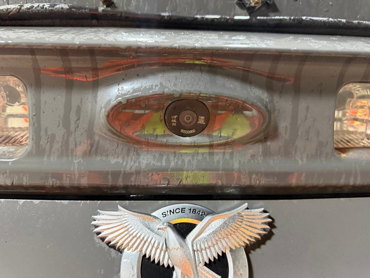 2022-case-tv450b-image-16