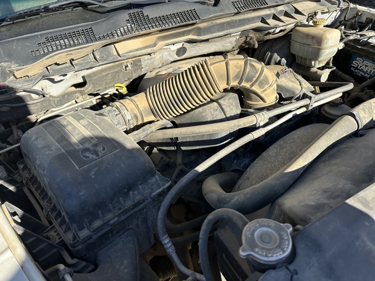 2012-dodge-ram-2500-image-23