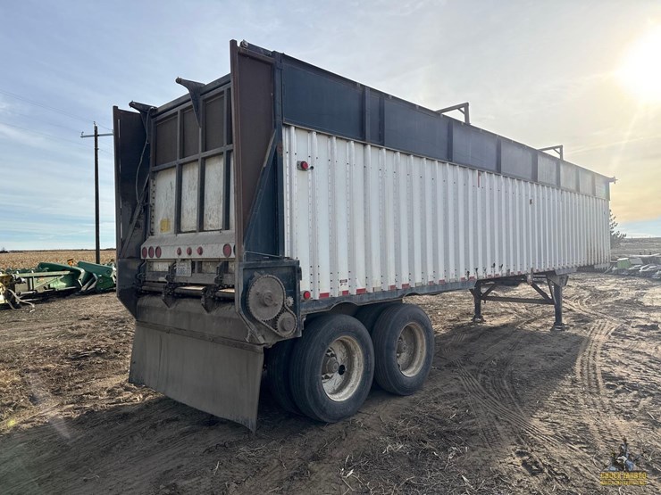 2010-imco-silage-trailer-image-6