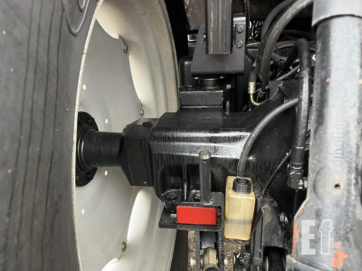 massey-ferguson-6475-image-28