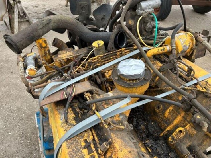 caterpillar-3208-image-8