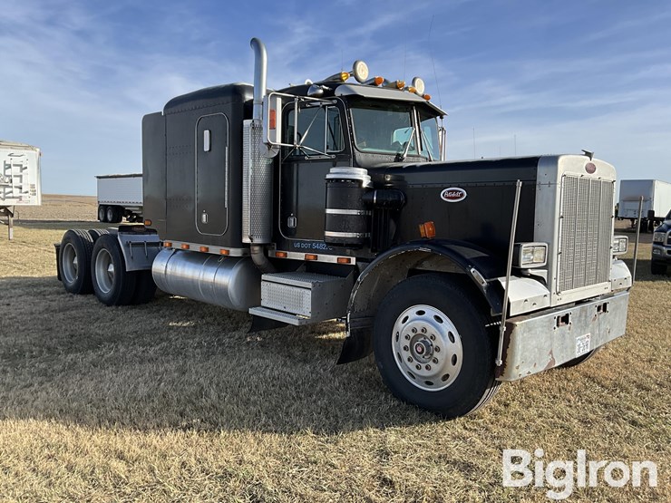1987-peterbilt-359-image-3